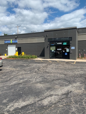 Storage Units at Store Here Self Storage - Milwaukee - 4300 North Richards Street