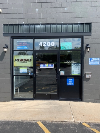 Storage Units at Store Here Self Storage - Milwaukee - 4300 North Richards Street