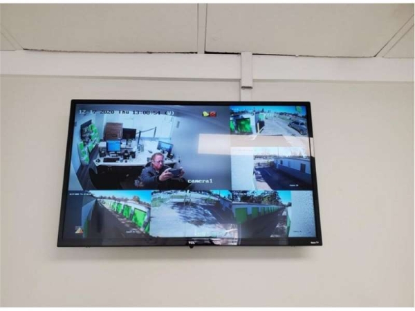 Storage Units at Extra Space Storage - 8967 - Houston - S Lake Houston Pkwy - 7007 South Lake Houston Parkway