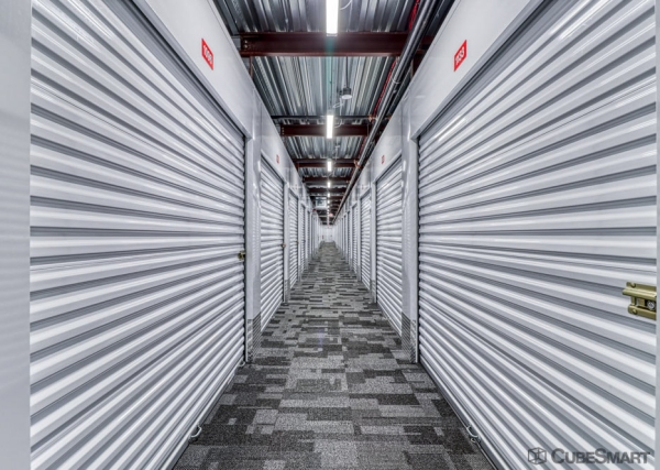 Facility photo: //images.sparefoot.com/medium/2091056971edf247583.jpg