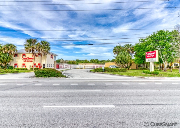 Storage Units at CubeSmart Self Storage - Port St. Lucie - 7680 U.s. 1 - 7680 U.s. 1