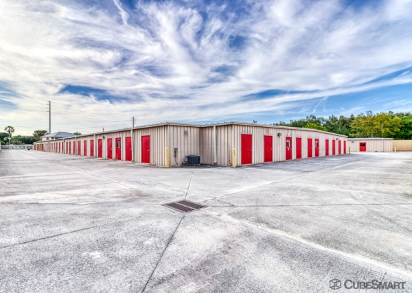 Storage Units at CubeSmart Self Storage - Port St. Lucie - 7680 U.s. 1 - 7680 U.s. 1