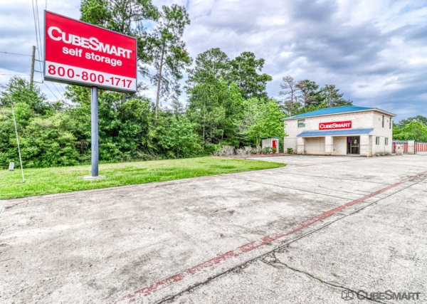 Facility photo: //images.sparefoot.com/medium/209428689075f7dddf6.jpg