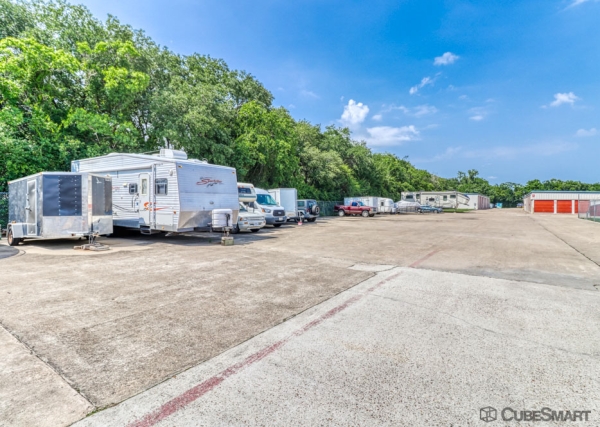 Storage Units at CubeSmart Self Storage - Cypress - 21300-B NW Freeway - 21300-B Northwest Fwy