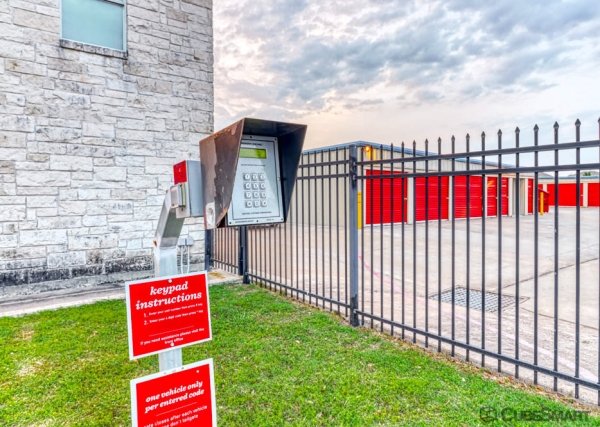 Storage Units at CubeSmart Self Storage - Katy - 18860 W Little York - 18860 West Little York