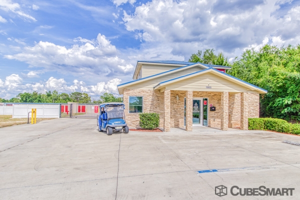 Facility photo: //images.sparefoot.com/medium/209442685cf6d375400.jpg