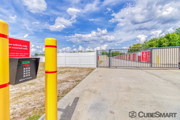 Storage Units at CubeSmart Self Storage - Summerfield - 15855 U.S. 441 - 15855 US Hwy 441