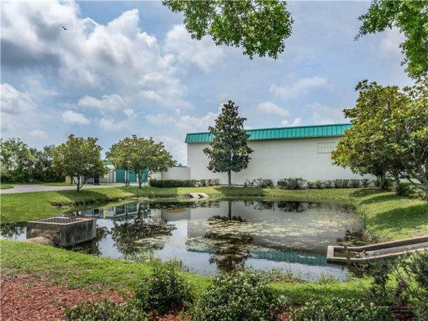 Storage Units at Extra Space Storage - 8189 - Clearwater - US Highway 19 N - 18524 Us Highway 19 North