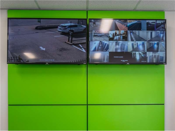 Storage Units at Extra Space Storage - 8723 - Tacoma - Pacific Ave - 8625 Pacific Avenue South