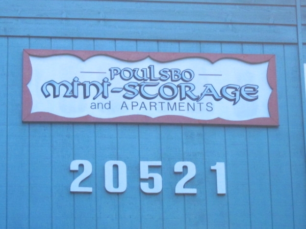 Facility photo: //images.sparefoot.com/medium/2101905beb571d1ee94.jpg