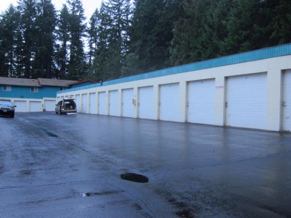 Facility photo: //images.sparefoot.com/medium/2101905c8acaf52be4f.jpg