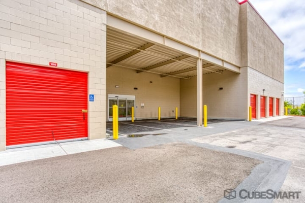 Storage Units at CubeSmart Self Storage - San Diego - 9645 Aero Dr - 9645 Aero Drive