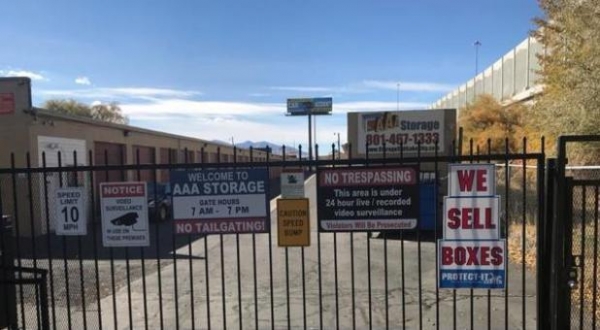 Facility photo: //images.sparefoot.com/medium/2102735bf4675e03254.jpg