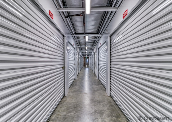 Facility photo: //images.sparefoot.com/medium/2105046890786f7ae98.jpg