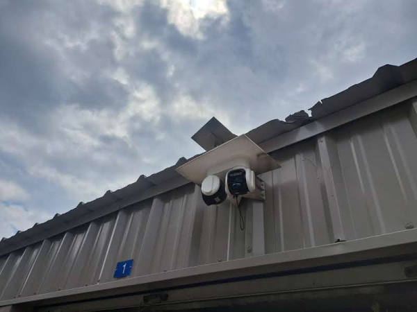 Facility photo: //images.sparefoot.com/medium/21050968d716b8c311e.jpg