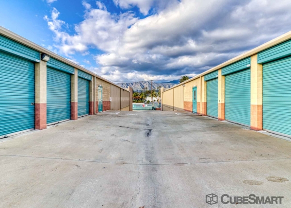 Facility photo: //images.sparefoot.com/medium/21051768a6bf4d1a29a.jpg
