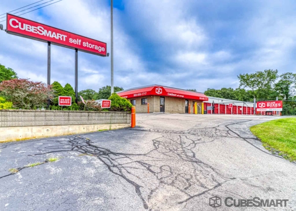 Facility photo: //images.sparefoot.com/medium/210538688b31a68cf60.jpg