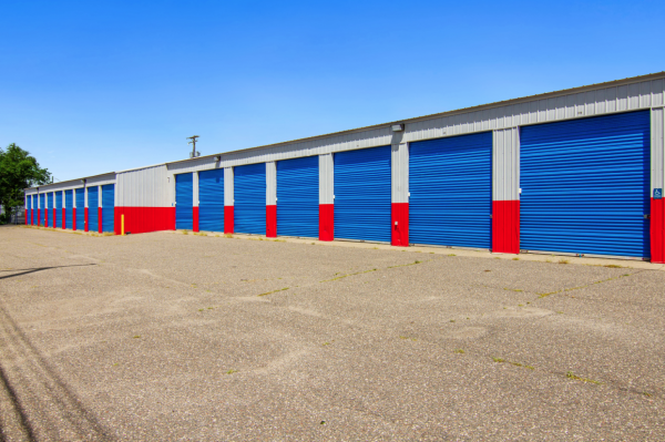 Facility photo: //images.sparefoot.com/medium/2106695d4b56103c3f2.png