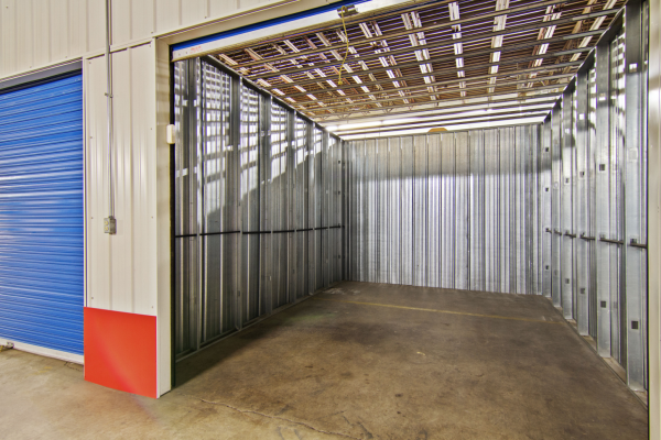 Facility photo: //images.sparefoot.com/medium/2106695d4b5826bade5.png