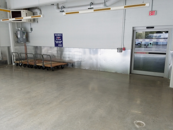 Storage Units at The Lock Up Self Storage - Lincoln Ave - 3705 North Lincoln Avenue