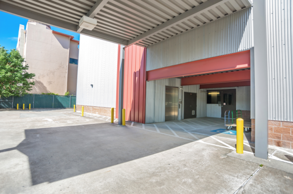 Storage Units at Bullseye Storage - Houston - West Dallas - 3200 West Dallas Street