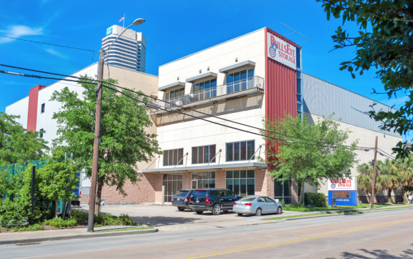 Storage Units at Bullseye Storage - Houston - West Dallas - 3200 West Dallas Street