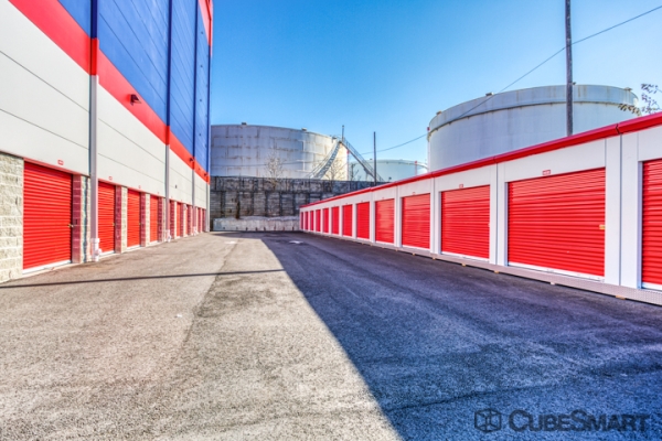 Facility photo: //images.sparefoot.com/medium/2112586a195709cb5f8.jpg