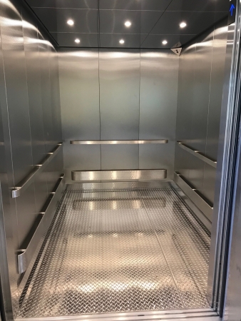 Storage Units at Right Move Storage - Royal Oaks - 12121 Westheimer Road