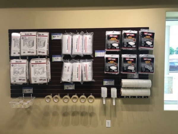 Storage Units at Right Move Storage - Royal Oaks - 12121 Westheimer Road