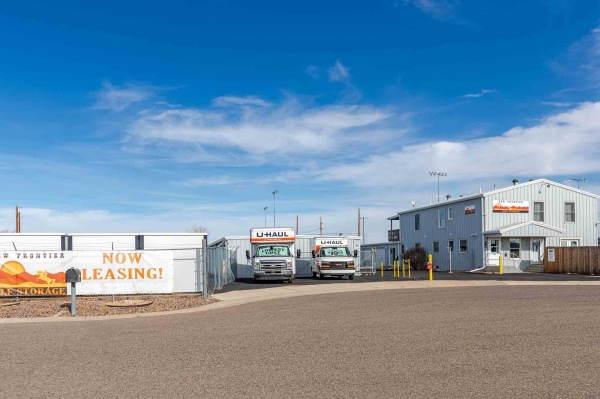 Facility photo: //images.sparefoot.com/medium/211450692e1e7bf1fd8.jpg