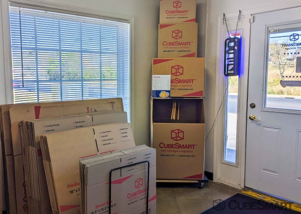 Storage Units at CubeSmart Self Storage - Nashville - 2426 Brick Church Pike - 2426 Brick Church Pike