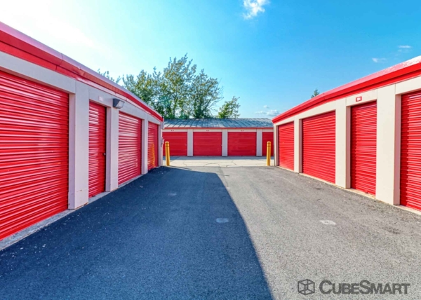 Storage Units at CubeSmart Self Storage - Fall River - 55 Father Devalles Boulevard