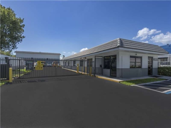 Storage Units at Extra Space Storage - 0207 - Tamiami - SW 8th St - 12380 Southwest 8th Street