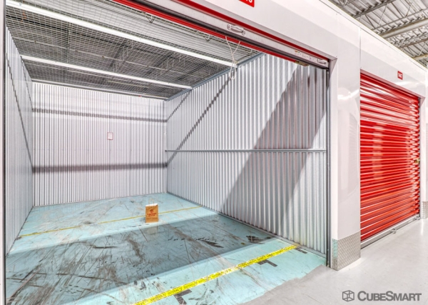 Storage Units at CubeSmart Self Storage - Salisbury - 600 Glen Avenue