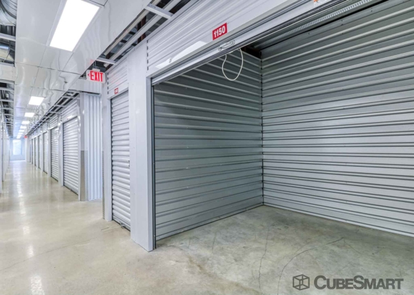 Storage Units at CubeSmart Self Storage - TX Austin South Congress Avenue - 2701 South Congress Avenue