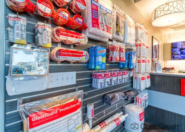 Storage Units at CubeSmart Self Storage - TX Austin South Congress Avenue - 2701 South Congress Avenue