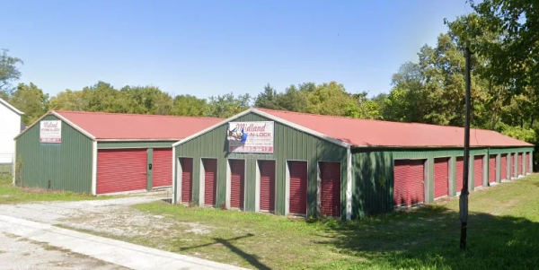 Facility photo: //images.sparefoot.com/medium/21232569dfef06f1cf4.png