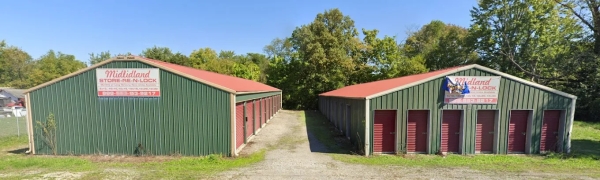 Facility photo: //images.sparefoot.com/medium/21232569dfef2638fe8.jpg