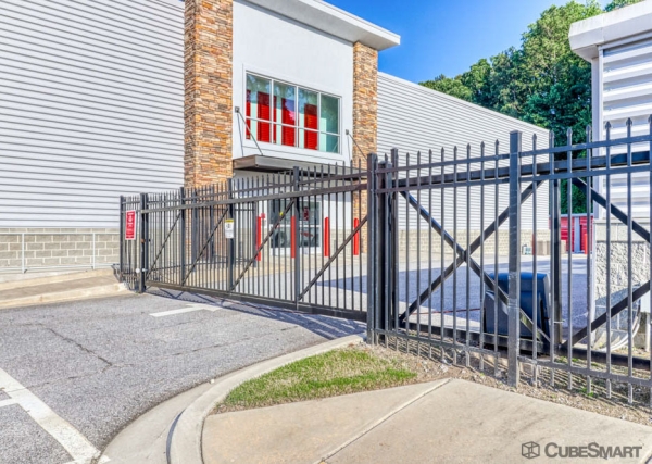 Storage Units at CubeSmart Self Storage - Athens - 300 Old Epps Bridge Road