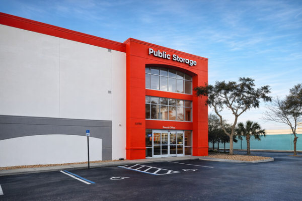 Facility photo: //images.sparefoot.com/medium/21313369f4a7a3b9ae8.jpg