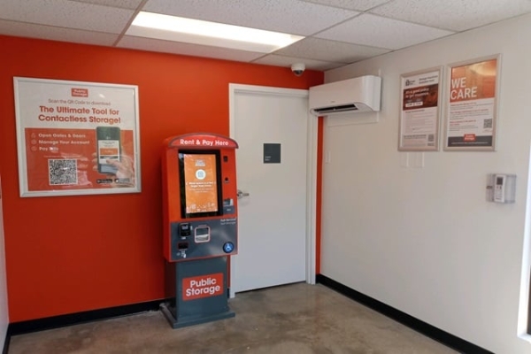 Storage Units at Public Storage - Jacksonville - 6219 Roosevelt Blvd - 6219 Roosevelt Blvd