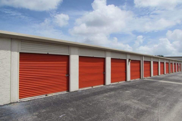 Storage Units at Public Storage - Fort Pierce - 5221 Okeechobee Road - 5221 Okeechobee Road