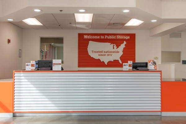 Facility photo: //images.sparefoot.com/medium/213184691341eb9f2ca.jpg