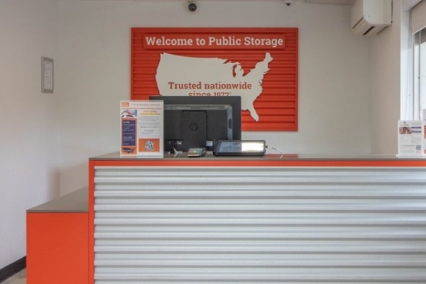 Storage Units at Public Storage - Daytona Beach - 350 N Nova Road - 350 N Nova Road