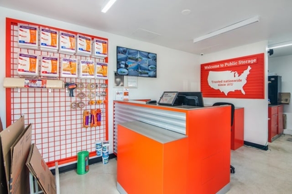 Storage Units at Public Storage - Lake Worth - 1814 Lake Worth Road - 1814 Lake Worth Road