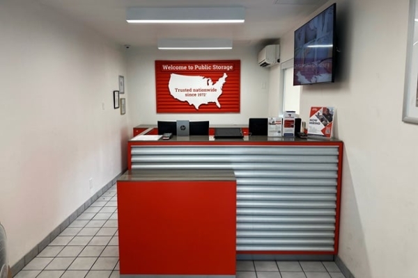 Storage Units at Public Storage - Jacksonville - 6333 Arlington Expressway - 6333 Arlington Expressway