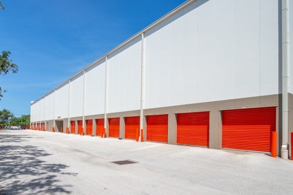 Storage Units at Public Storage - Sarasota - 6133 S Tamiami Trail - 6133 S Tamiami Trail