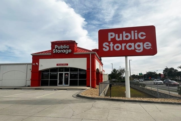 Facility photo: //images.sparefoot.com/medium/21320568a08177950a1.jpg