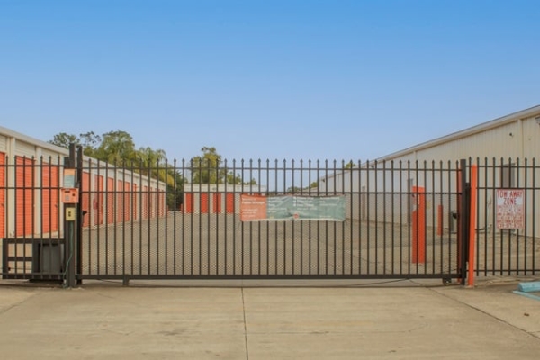 Storage Units at Public Storage - Naples - 3555 Radio Road - 3555 Radio Road