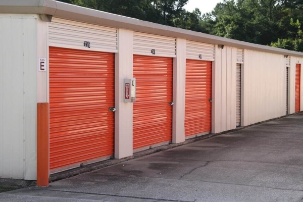 Storage Units at Public Storage - Jacksonville - 8727 Philips Hwy - 8727 Philips Hwy
